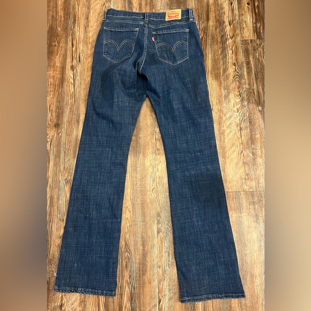 EUC Levi’s Women’s Mid Rise Boot Cut Jeans